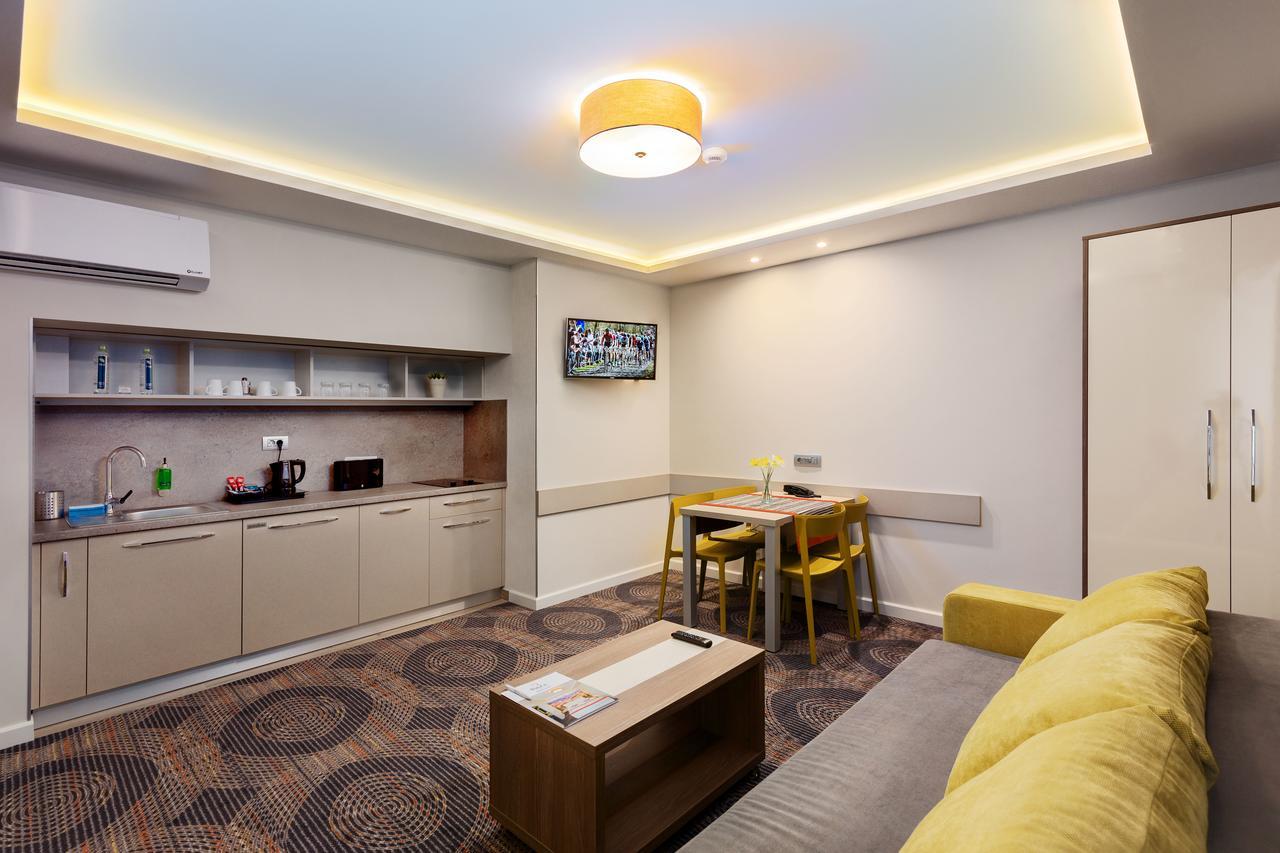 Aparthotel Plaza35 à Sibiu Extérieur photo